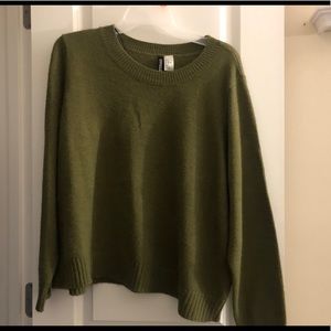 Super Comfy Army Green H&M Sweater